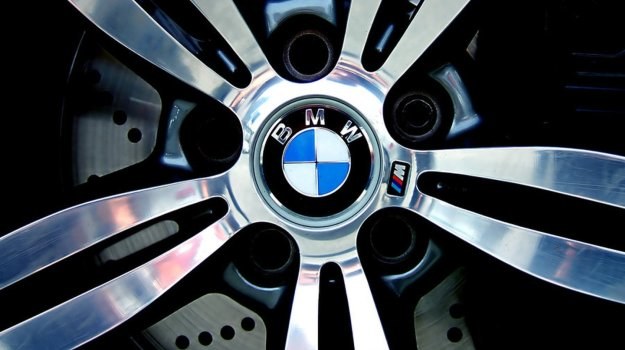 BMW po raz kolejny zwycięża w rankingu Reputation Institute. Eksperci uważają, że korzystny wizerunek firmy przekłada się na lepszą sprzedaż. /BMW