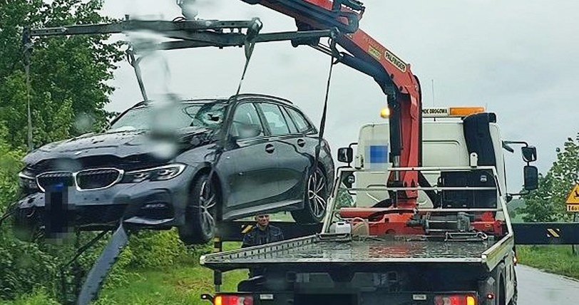 BMW serii 3 samo powiadomiło służby o tym, co zrobił jego pijany kierowca /Policja