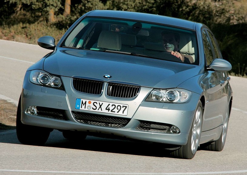 BMW serii 3 typoszeregu E90 to najczęściej wyszukiwany samochód używany w Polsce /nbsp /Informacja prasowa