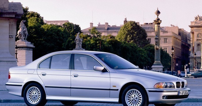 BMW serii 5 (E39) /Informacja prasowa