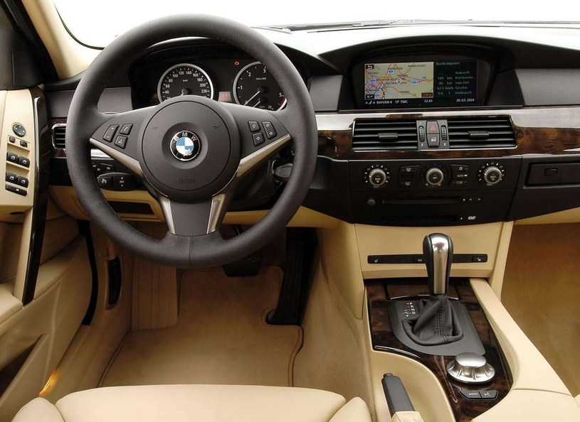 BMW serii 5 /Informacja prasowa