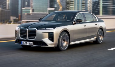BMW serii 7 z największą modernizacją w historii. Nowe wnętrze i V8 pod maską