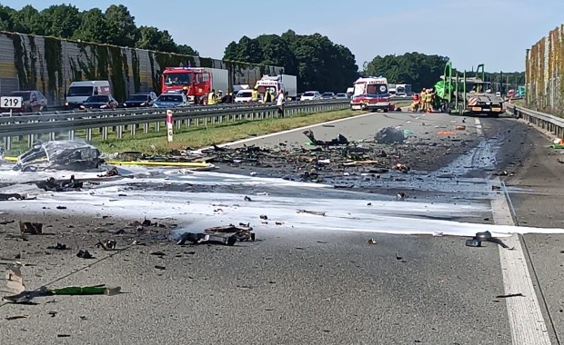 Bmw stanęło w płomieniach. Tragiczny wypadek na S8