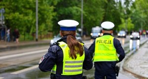 BMW uderzyło w sześć aut. Groźna kolizja w Warszawie