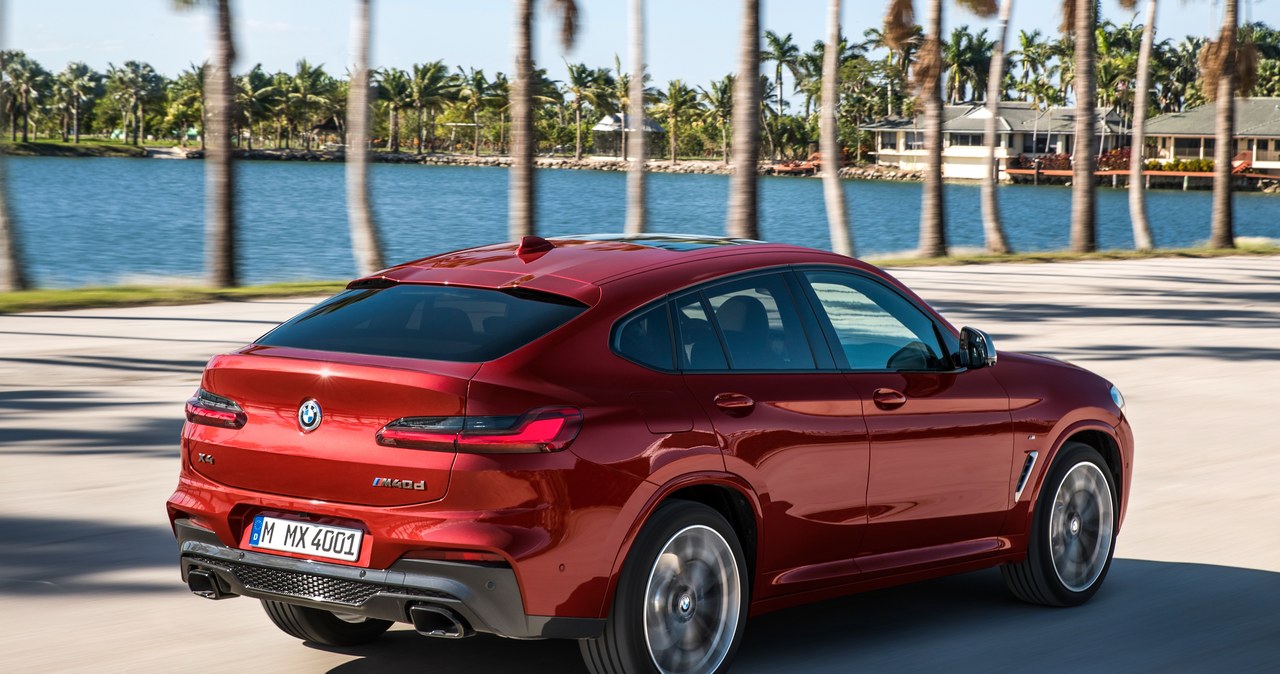 BMW X4 M40d /BMW