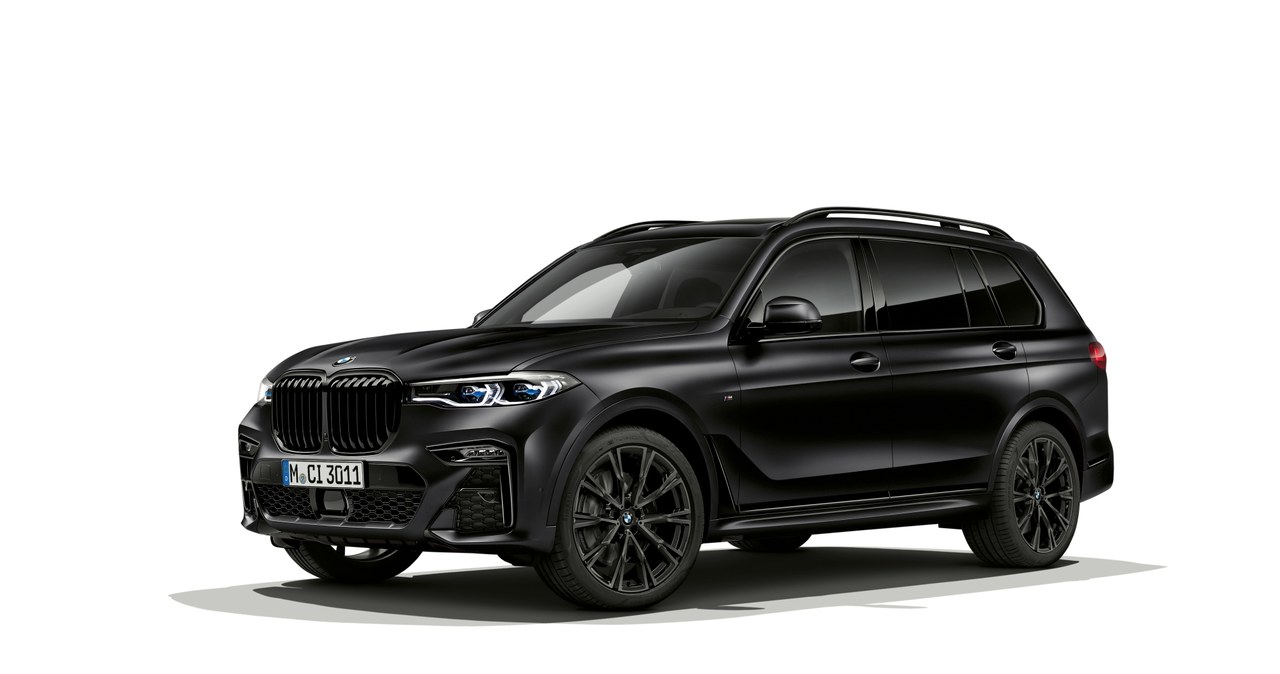 BMW X7 Frozen Black /Informacja prasowa