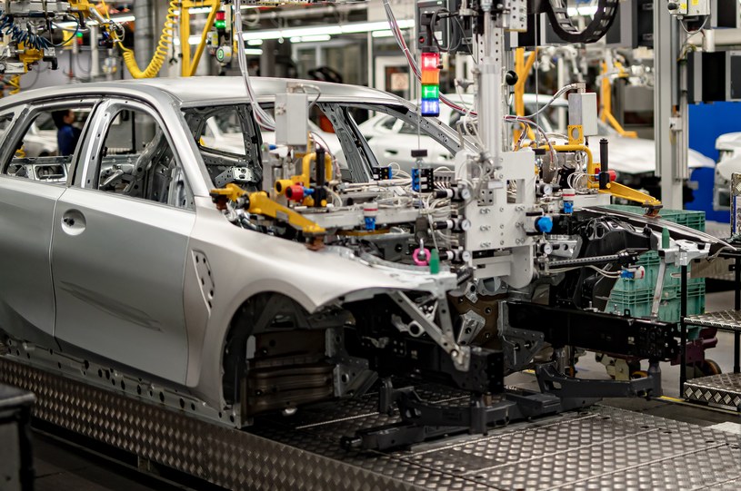 BMW zainwestuje 650 mln euro w fabrykę w Monachium /Getty Images