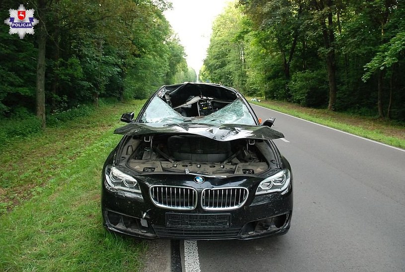 BMW zostało bardzo mocno uszkodzone /Informacja prasowa