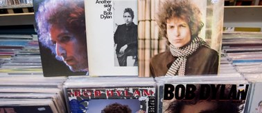 Bob Dylan nie odbiera telefonów od Akademii Szwedzkiej. "To bardzo nietypowe"