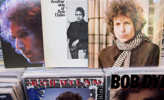 Bob Dylan nie odbiera telefonów od Akademii Szwedzkiej. "To bardzo nietypowe"