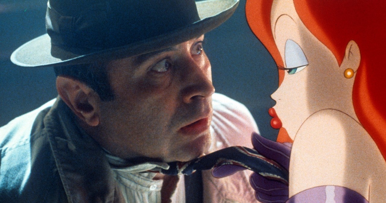 Bob Hoskins i Jessica Rabbit w filmie "Kto wrobił królika Roggera?" (1988) /Buena Vista /Getty Images