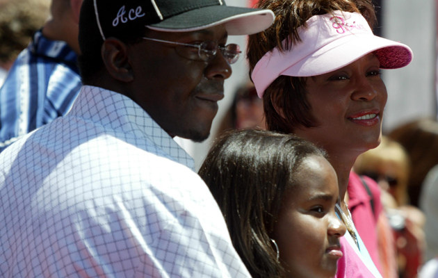 Bobby Brown, Whitney Houston i ich córka w 2004 roku tworzyli szczęśliwą rodzinę /Frazer Harrison /Getty Images