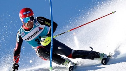 Bode Miller relaksuje się grą w siatkówkę