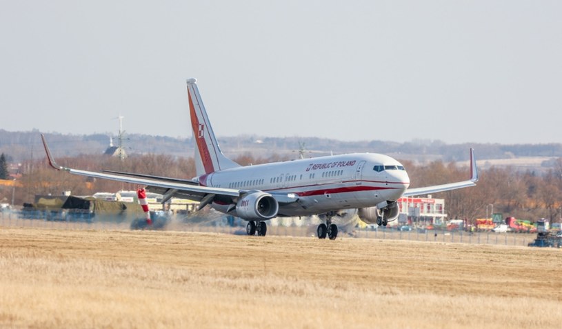 Boeing 737-800. Samolot Prezydenta Andrzeja Dudy /Piotr Molecki/East News /East News