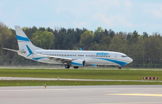 Boeing 737-8Q8, Enter Air / WOJCIECH OLKUSNIK  /East News