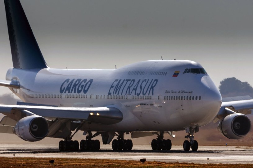 Boeing 747-300 w barwach linii Emtrasur Cargo z Wenezueli /AFP