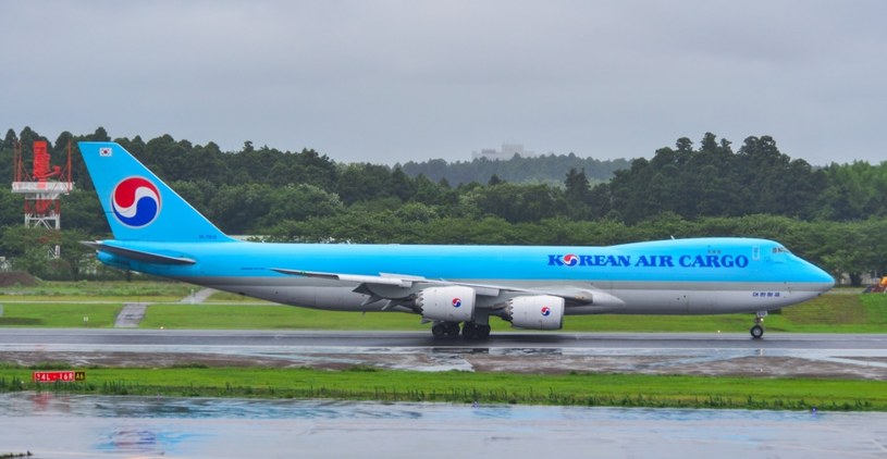 Boeing 747-8F to najdroższy transportowiec w gamie amerykańskiego producenta. Ale i tak znajduje swoich nabywców. /123RF/PICSEL