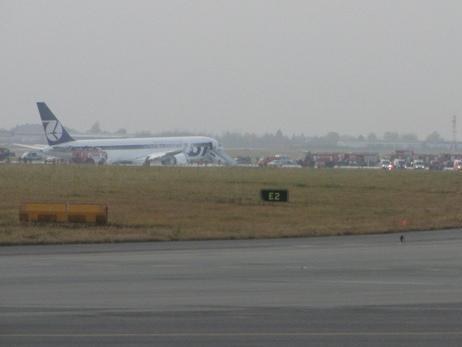 Boeing kapitana Wrony na płycie lotniska /Krzysztof Berenda /Archiwum RMF FM