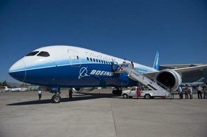 Boeing nie zwalnia z produkcją samolotów 787 Dreamliner