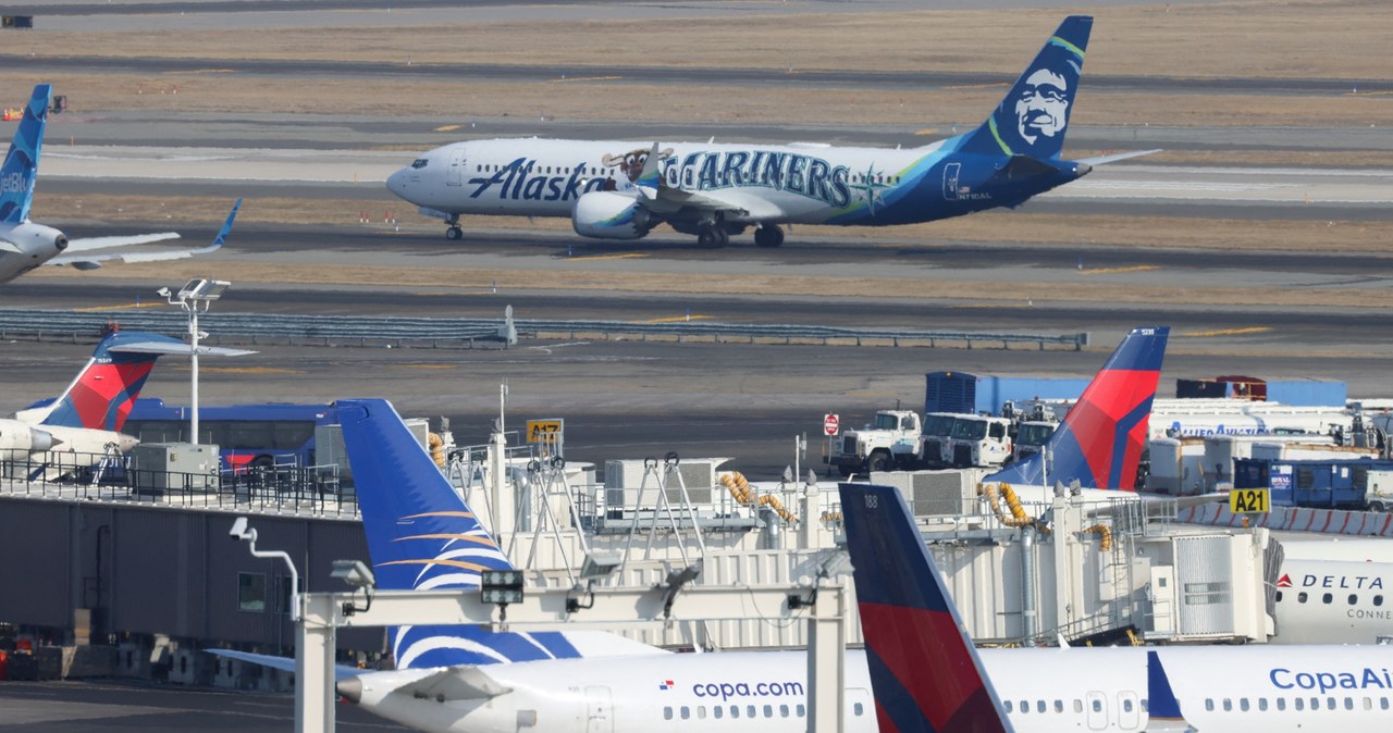 Boeing zapewnił, że podejmuje nowe działania w celu usprawnienia sposobu produkcji samolotów 737 Max 9 /CHARLY TRIBALLEAU  /AFP