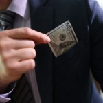 Bogaci apelują do bogatych. "Ekstremalne bogactwo kosztowało wszystkich"