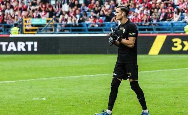 Bójka z udziałem bramkarza Puszczy Niepołomice. Poszło o dziewczynę 