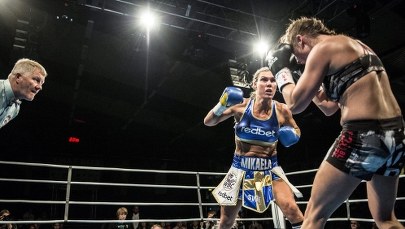 Bokserska mistrzyni stawia ultimatum: Numery rund mają prezentować "młodzi przystojni mężczyźni"