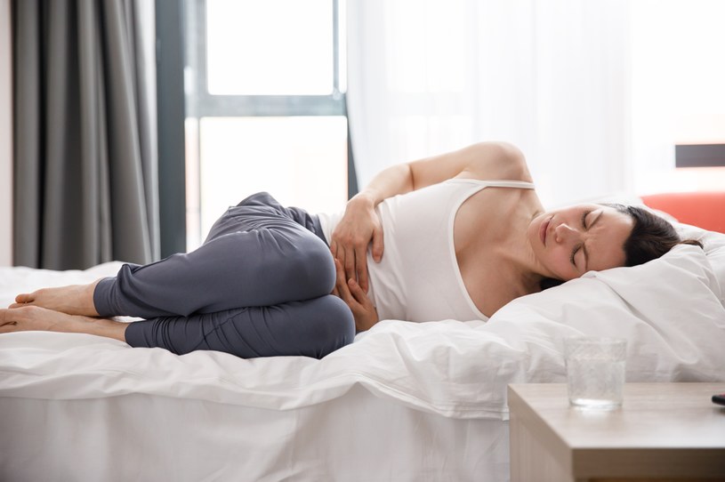 Ból w sypialni, strach przed badaniem i ciążą. Kobiecość boli co czwartą Polkę /123RF/PICSEL
