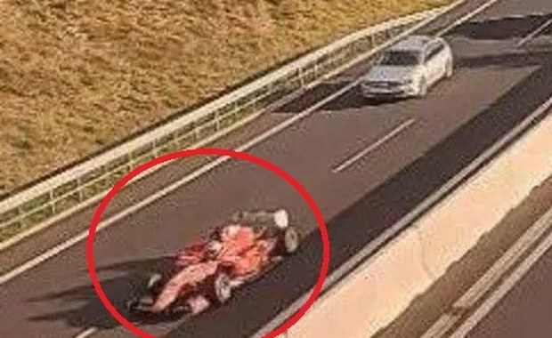 Bolid F1 na autostradzie. Policja po latach zatrzymała kierowcę