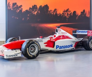 Bolid F1 Toyoty wystawiony na sprzedaż