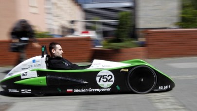 Bolid z Gliwic lepszy od... jaguara