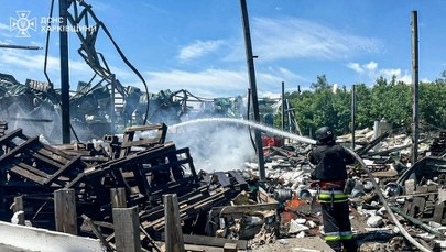Bomba lotnicza spadła na dom. Zabici i ciężko ranni po rosyjskich atakach
