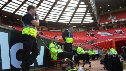"Bomba" z Old Trafford miała nalepkę: "To jest pomoc szkoleniowa"