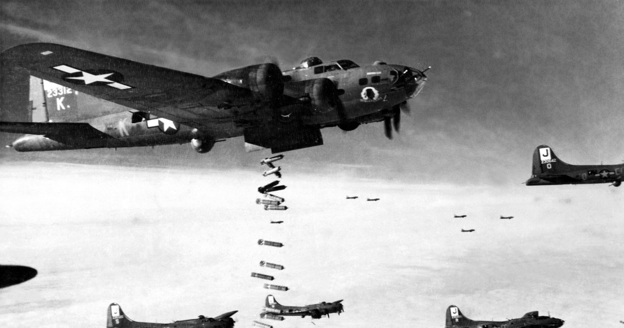 Bombowce B-17 /Agencja FORUM