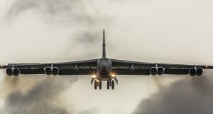 Bombowiec B-52 rozbił się w Kalifornii