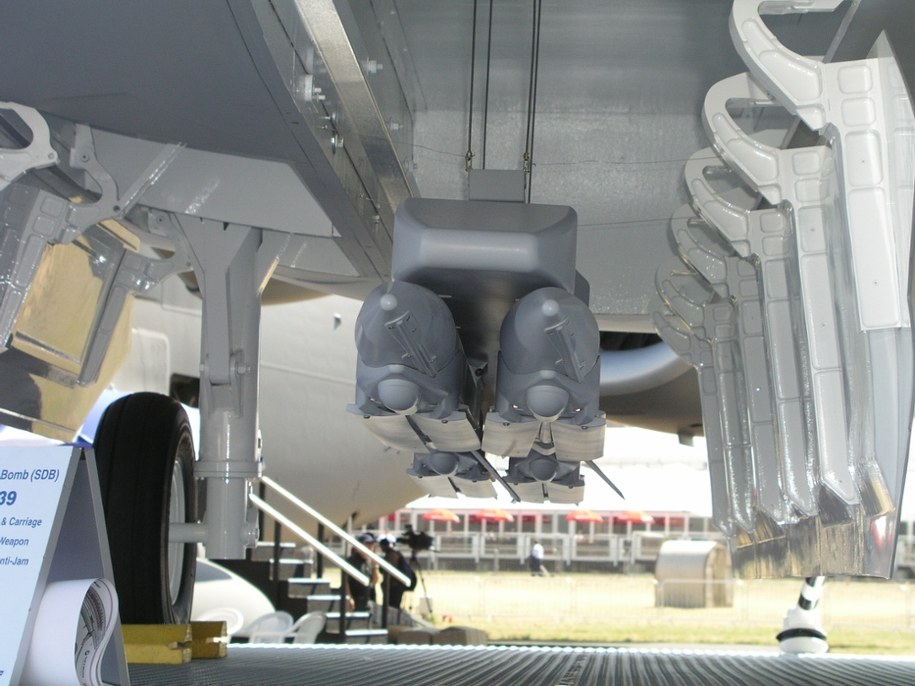 Bomby GBU-39 SDB /Shutterstock