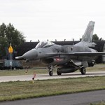 Bomby lotnicze polskiej produkcji dla F-16 trafiły do armii
