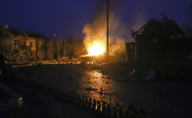 Bomby spadają na Charków i Kijów. "Sytuacja jest trudna" [RELACJA 02.03.2022, cz. 2]