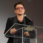 Bono kolęduje dla bezdomnych (wideo)
