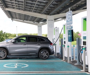 "Boom na auta elektryczne w Europie nie mija". Ekspert w Radiu RMF24