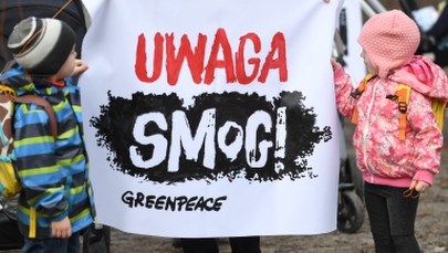 Boom na oczyszczacze powietrza. Dzieci duszą się w smogu