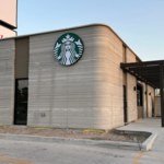 Boom na robo-budowanie trwa. Powstał pierwszy Starbucks z 3D