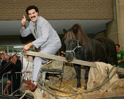 Borat Sagdijew podczas kanadyjskiej premiery swego filmu /AFP