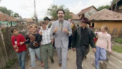 Borat w swej rodzinnej wiosce /