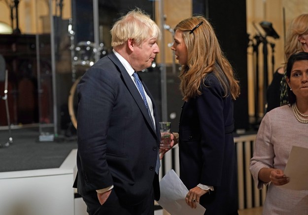 Boris Johnson i jego żona Carrie /Kirsty O'Connor /PAP/EPA