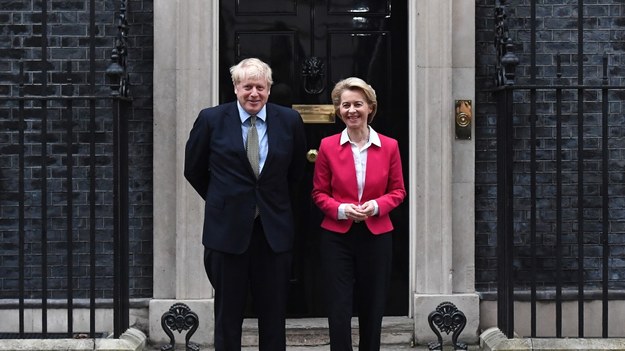 Boris Johnson i Ursula von der Leyen /ANDY RAIN /PAP/EPA