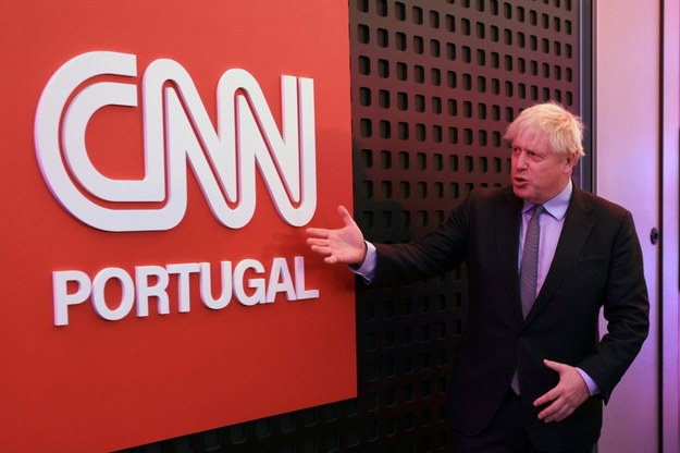Boris Johnson udzielił wywiadu stacji CNN Portugal /MANUEL DE ALMEIDA  /PAP/EPA