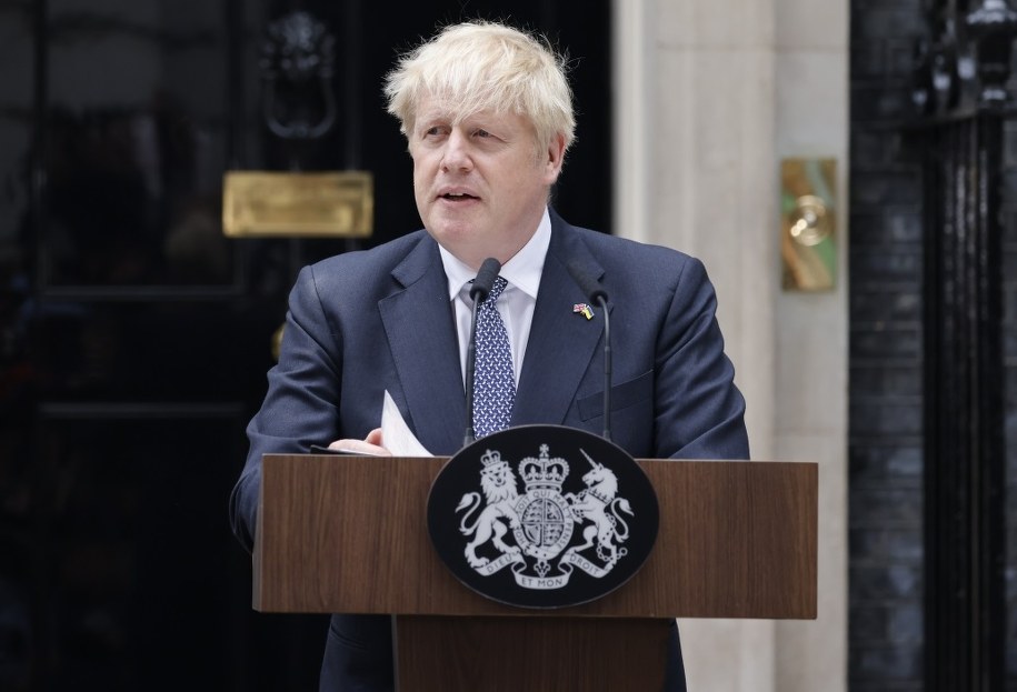 Boris Johnson w przemówieniu do narodu /Tolga Akmen /PAP/EPA