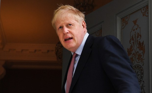 Boris Johnson wezwany do sądu. Za wprowadzanie w błąd ws. UE