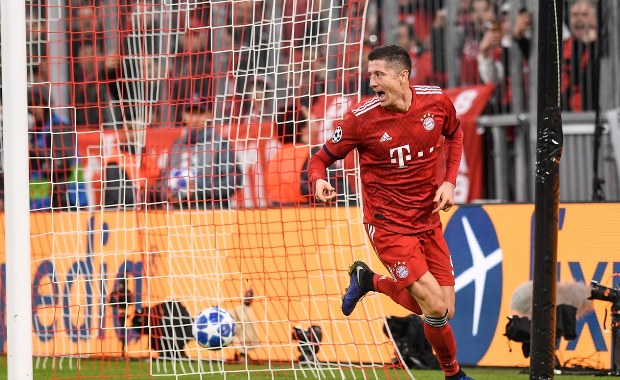 Borussia Dortmund - Bayern Monachium: Dwa gole Lewandowskiego nie pomogły